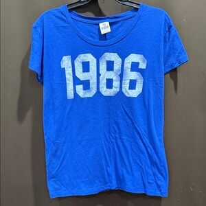 PINK Victoria's Secret Blue 1986 Tee, Size XS (oversized)